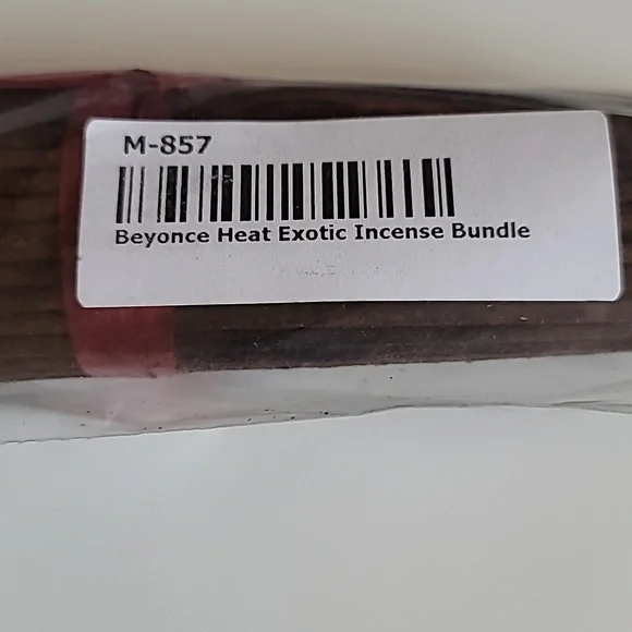 Beyonce Heat Exotic Incense Bundle, 85- 100 Sticks - Picture 2 of 2